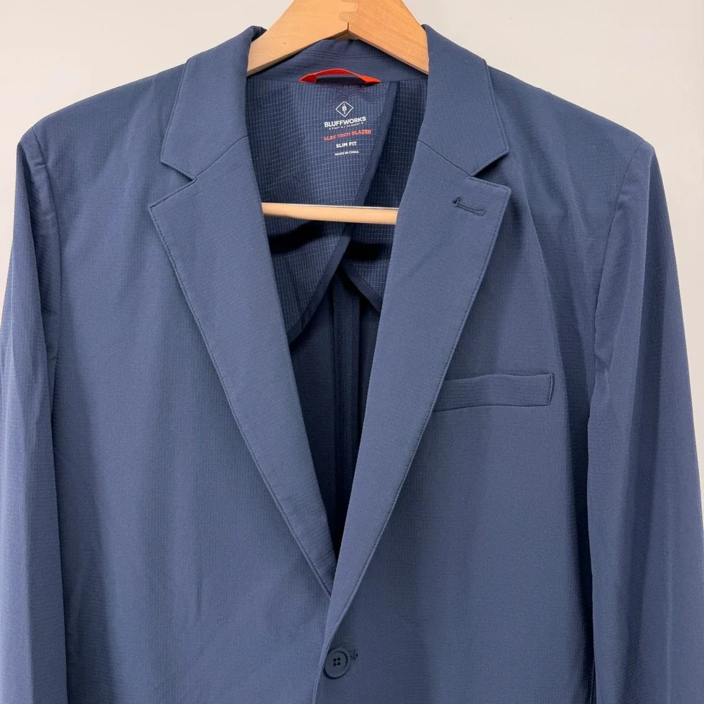 Bluffworks Gramercy Blazer Mens 40L Blue Slim Fit Telex Tech Travel Jacket